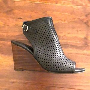 Lucky Brand ‘Rozina’ Cutout Wedge Sandal